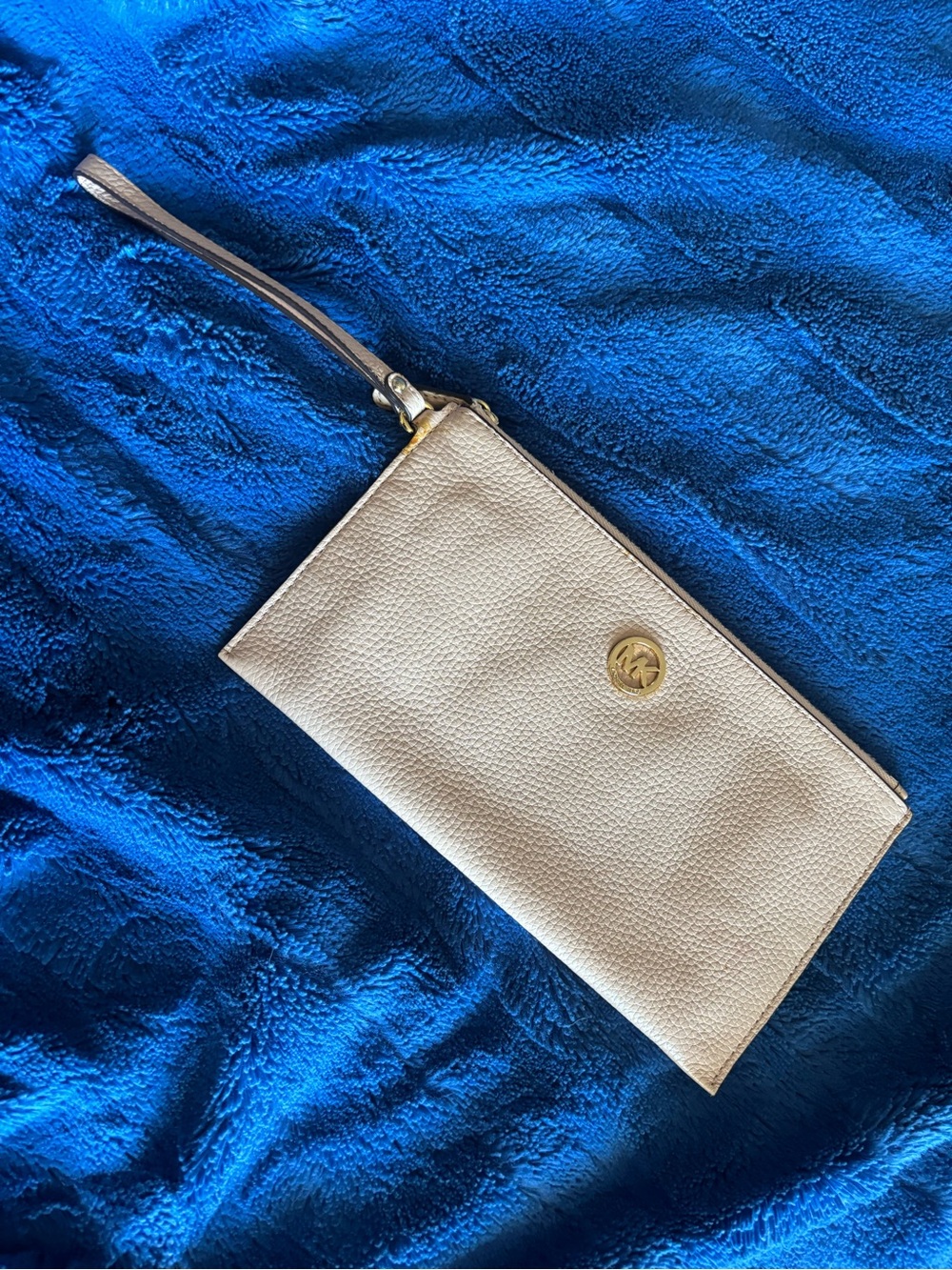 Michael Kors pink tan Pebbled Leather Wristlet Clutch with Gold Logo